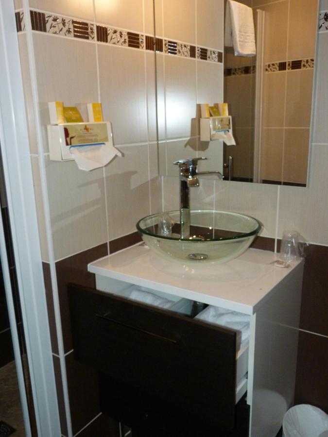 Cit'Hotel Europeen Angoulême Quarto foto